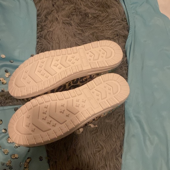 leopard print outfit NWOT - Picture 5 of 5